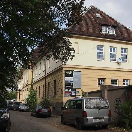 ホステル Hostel Baza 15