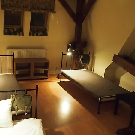 Hostel Baza 15 ホステル *