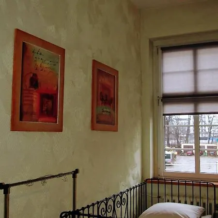 Hostel Baza 15 ヴロツワフ