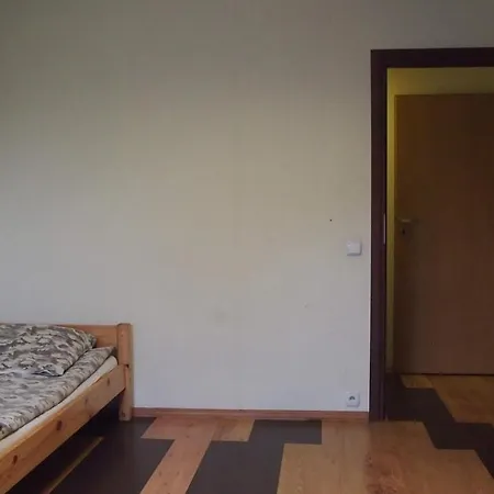 Hostel Baza 15 ホステル *